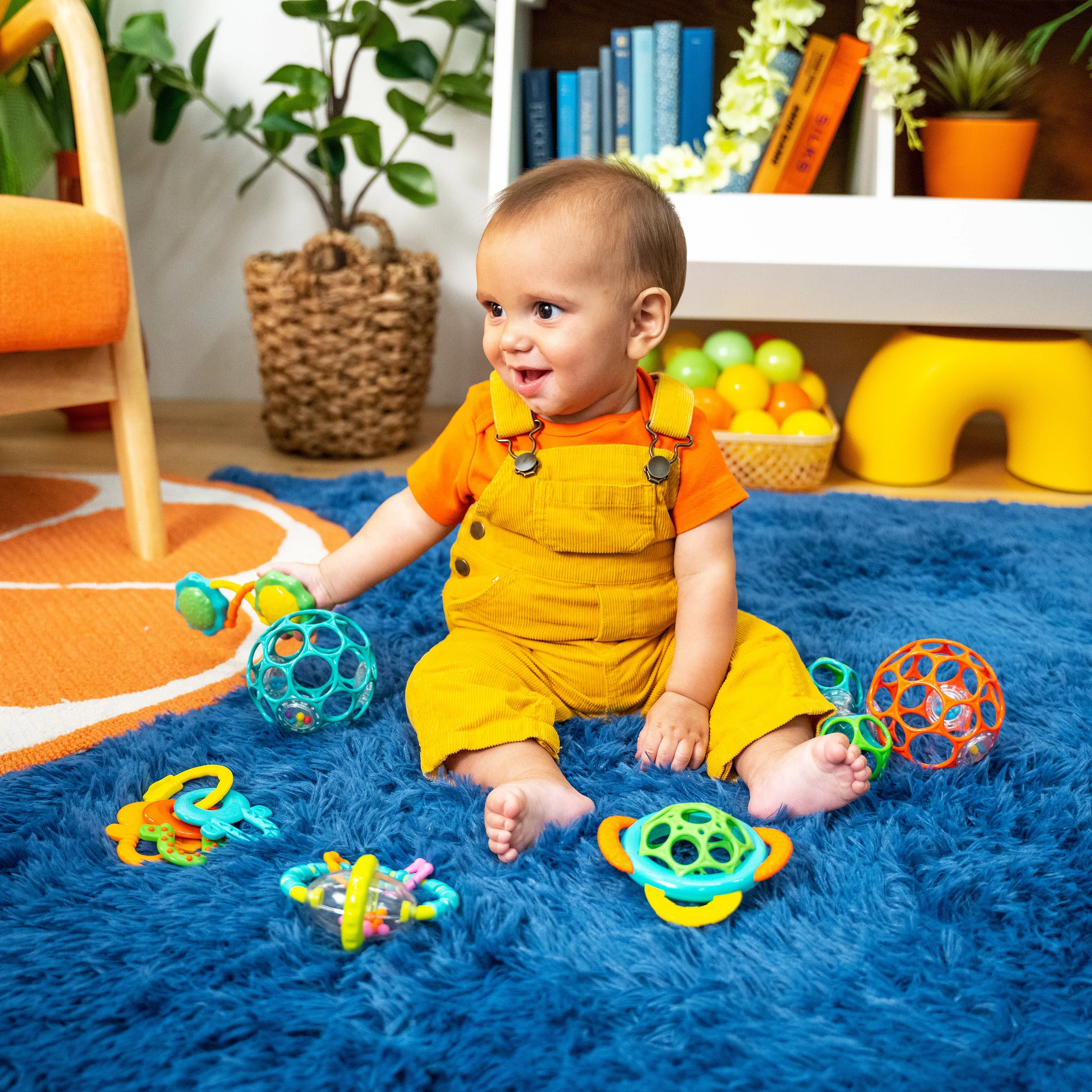 Bright Starts Soothers & Shakers 7 Piece Gift Set, On the Go Baby Toys