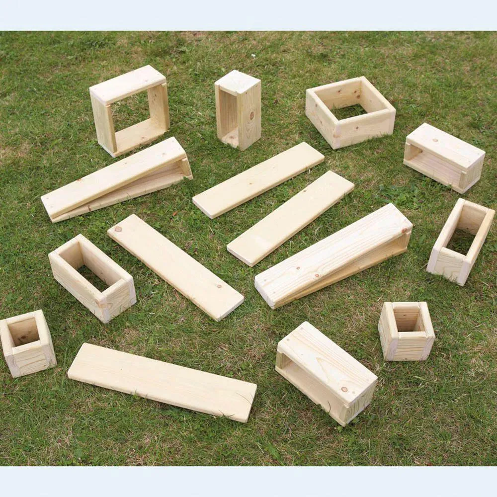 Giant Outdoor Wooden Hollow Blocks 30pk