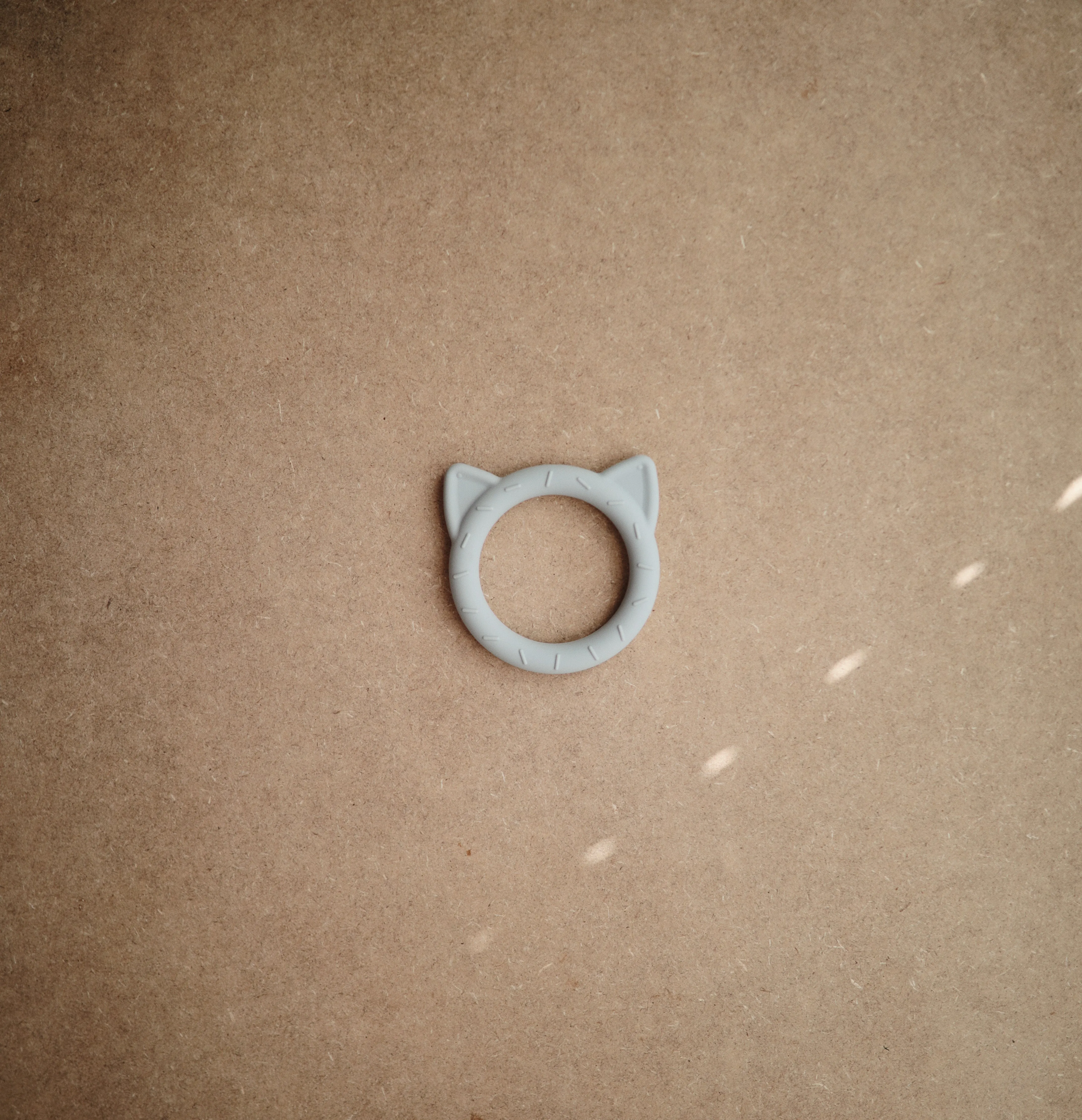 Mushie Cat Teether - Stone