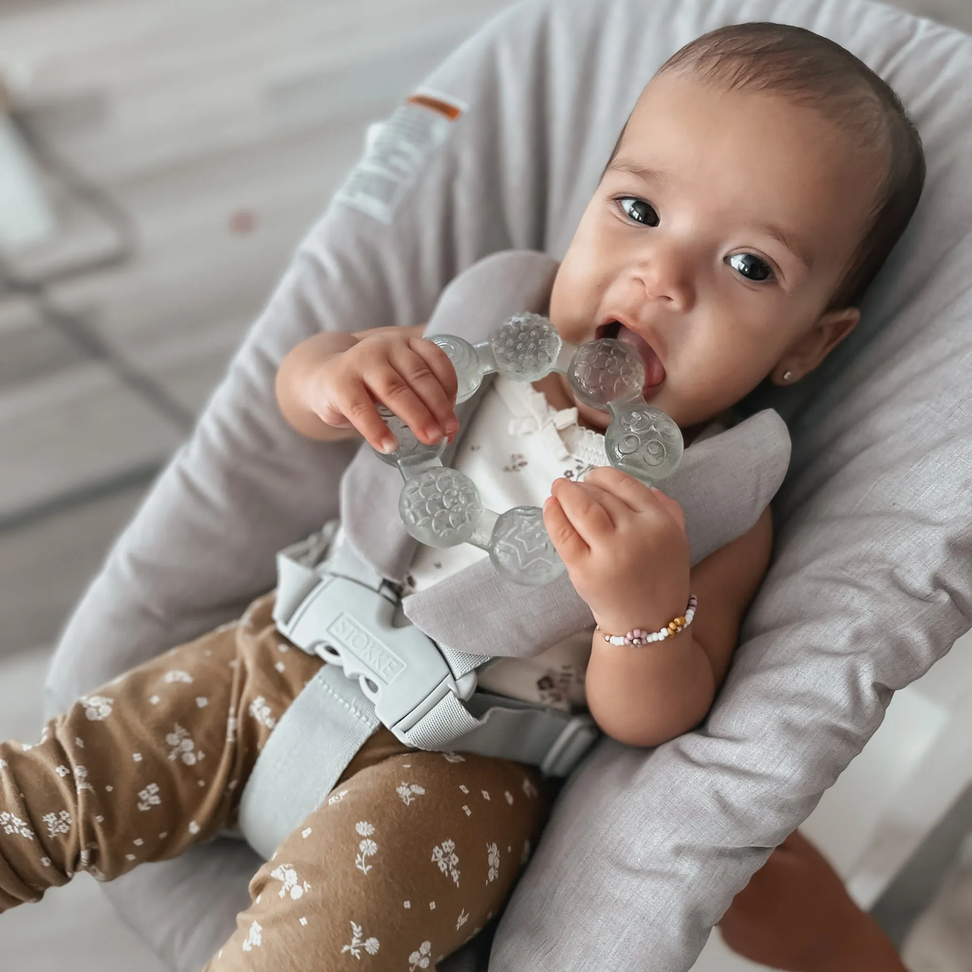 noüka Cooling Ring Teether - Bloom