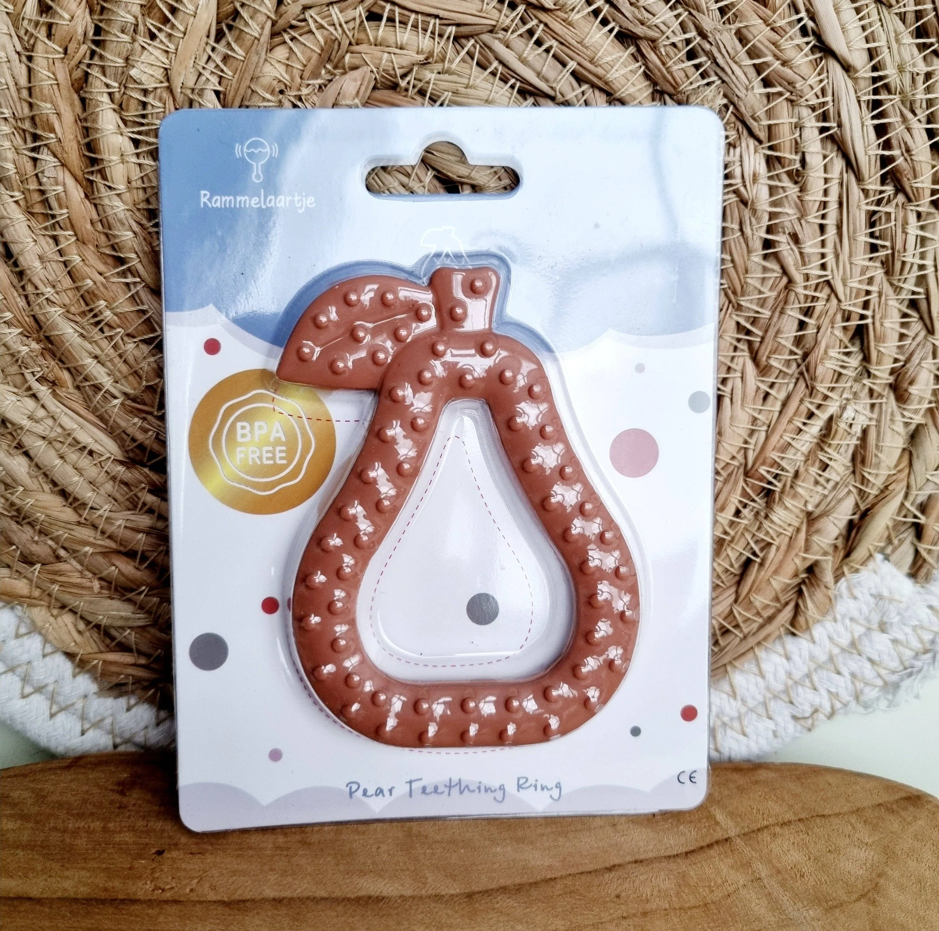 Rammelaartje - Silicone teether Pear - Terracotta
