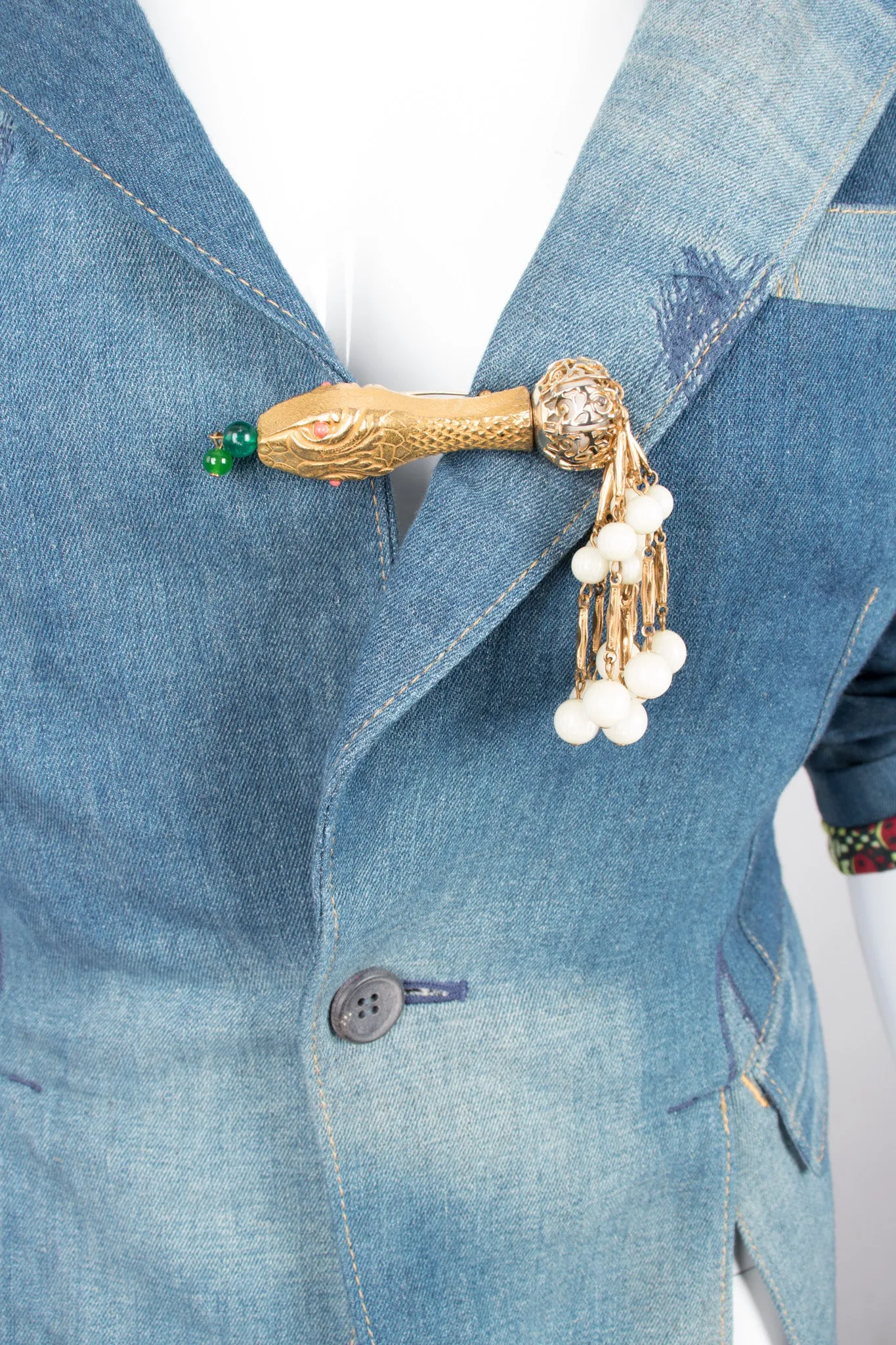 Rattling Snake Tassel Brooch